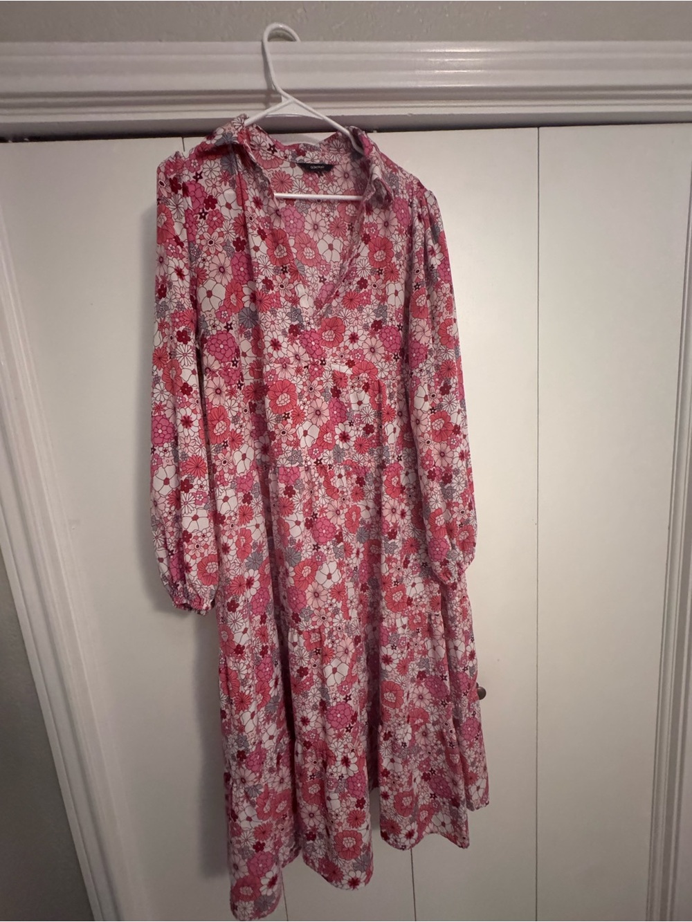 Pink Floral Long Sleeve V-Neck Midi Dress